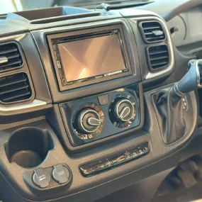 Burstner B66 744 TD Multimedia System