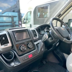 Knaus MH Sun TI 650 Multimedia System & Steering Wheel