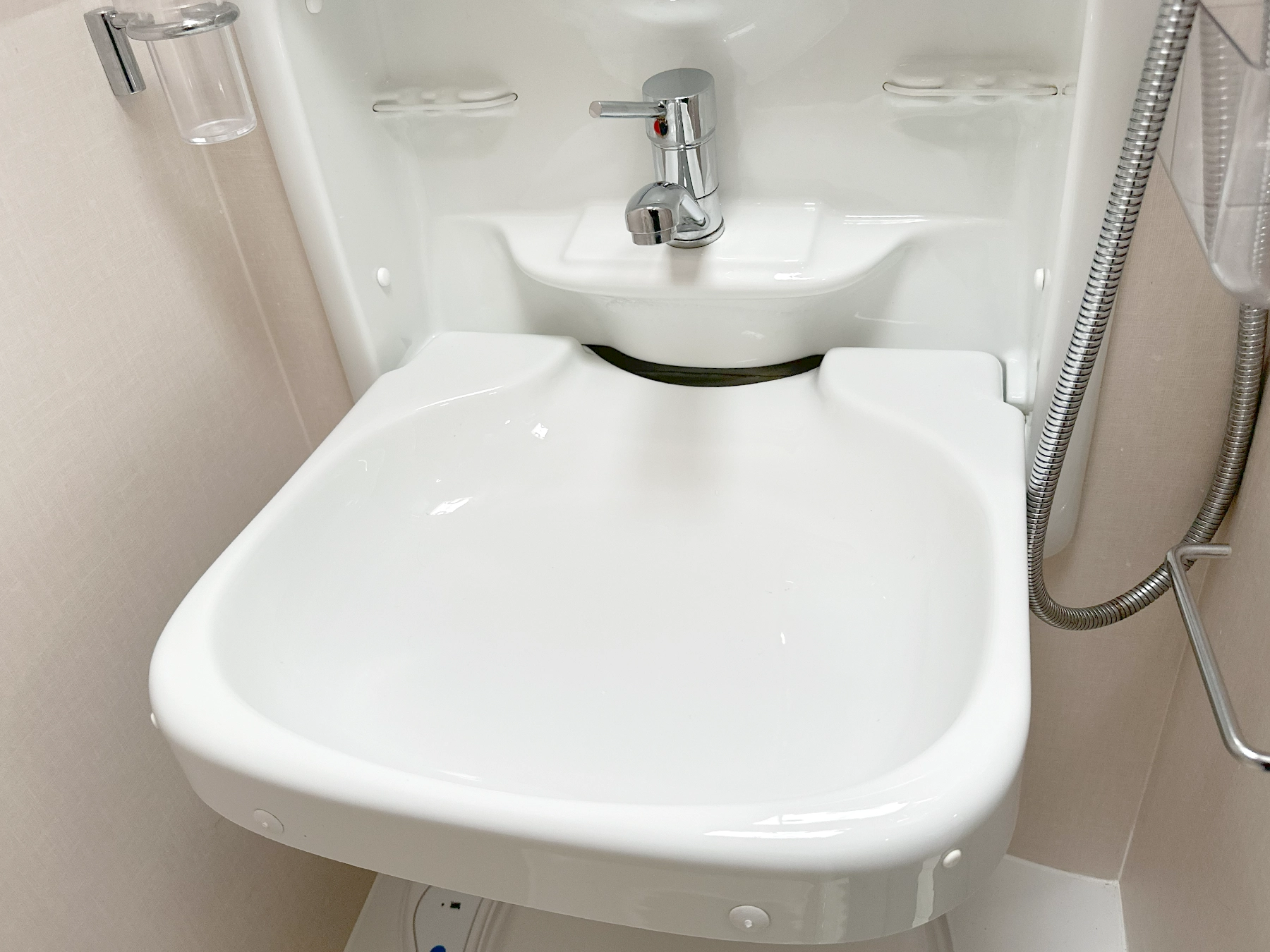 Auto-Sleeper Warwick Duo Bathroom Sink