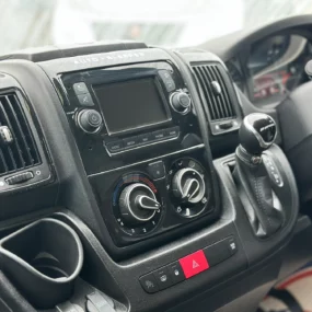 Auto-Sleeper Warwick Duo Head Unit