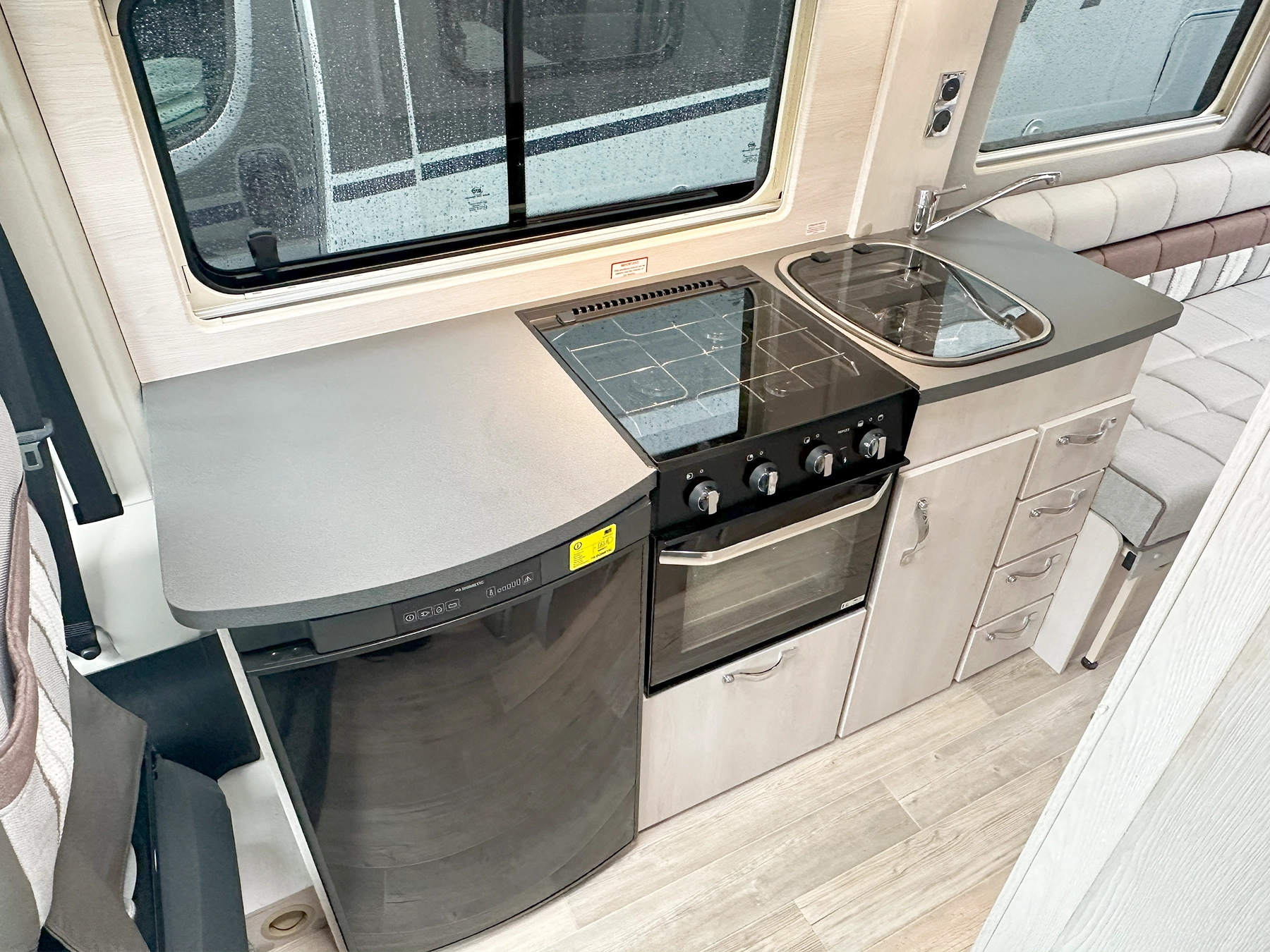Auto-Sleeper Warwick Duo Kitchen