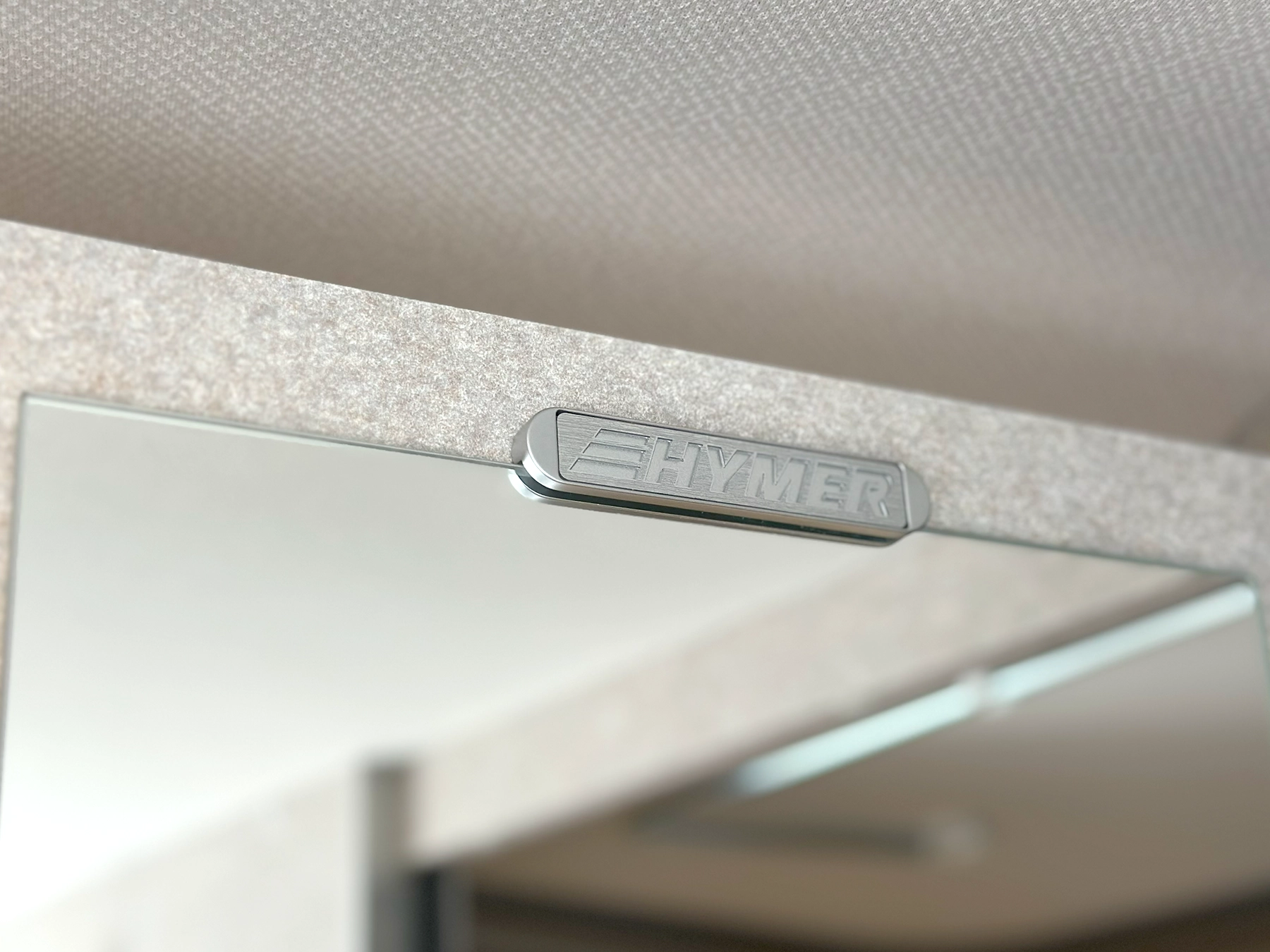 Hymer Grand Canyon S Xperience Pop Top Details
