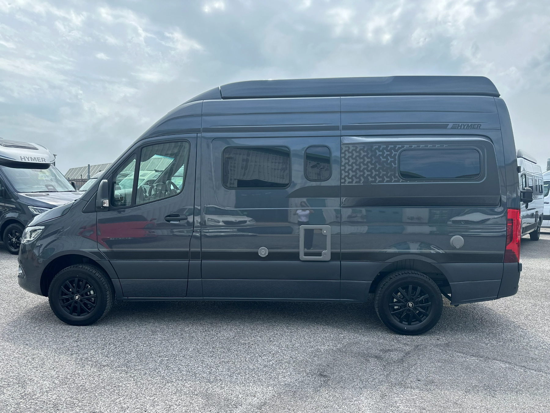 Hymer Grand Canyon S Xperience Pop Top Exterior Right Side