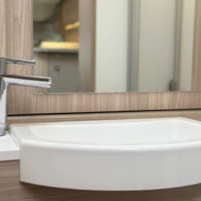 Burstner Ixeo T 680 G Bathroom Sink
