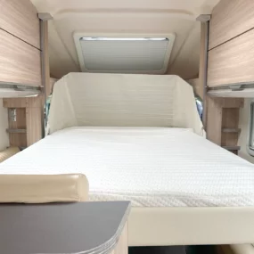 Burstner Ixeo T 680 G Drop Down Bed