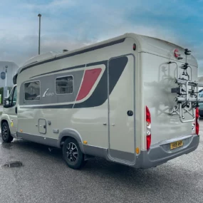 Burstner Ixeo T 680 G Exterior Rear Left Side