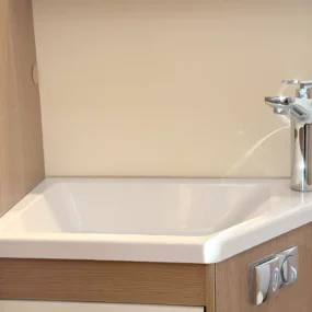 Burstner Lyseo TD 727 G Harmony Line Bathroom Sink