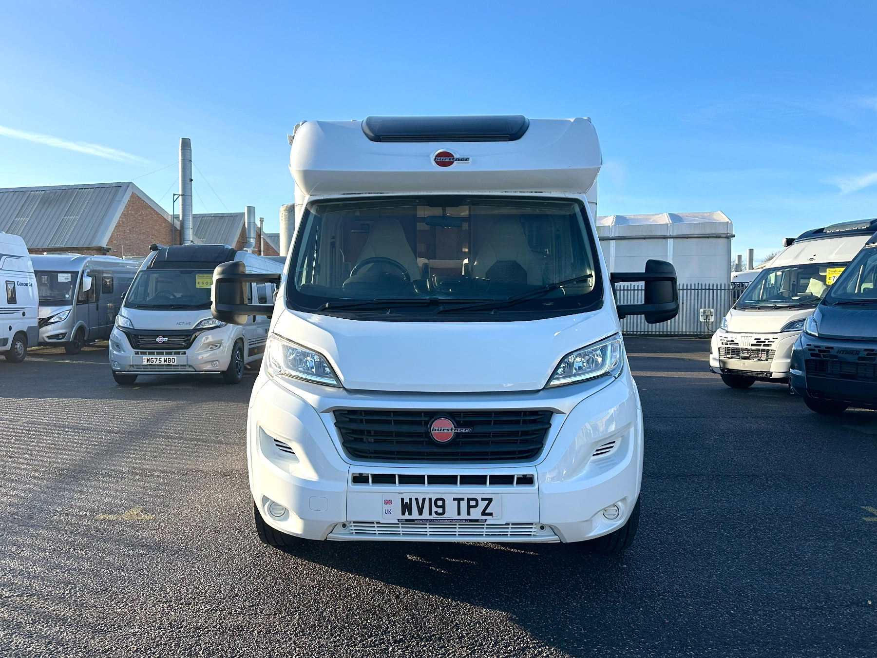 Burstner Lyseo TD 727 G Harmony Line Exterior Front