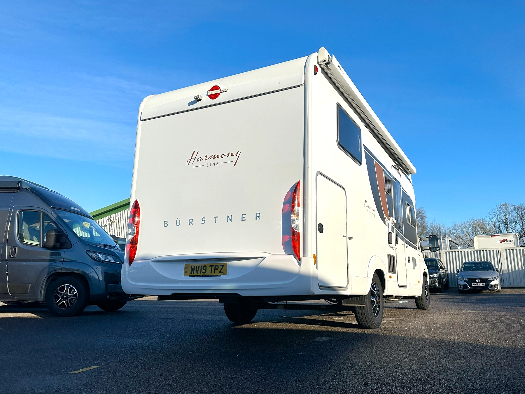 Burstner Lyseo TD 727 G Harmony Line Exterior Rear Right Side