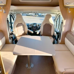 Burstner Lyseo TD 727 G Harmony Line Lounge Area