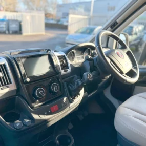 Burstner Lyseo TD 727 G Harmony Line Steering Wheel & Multimedia System