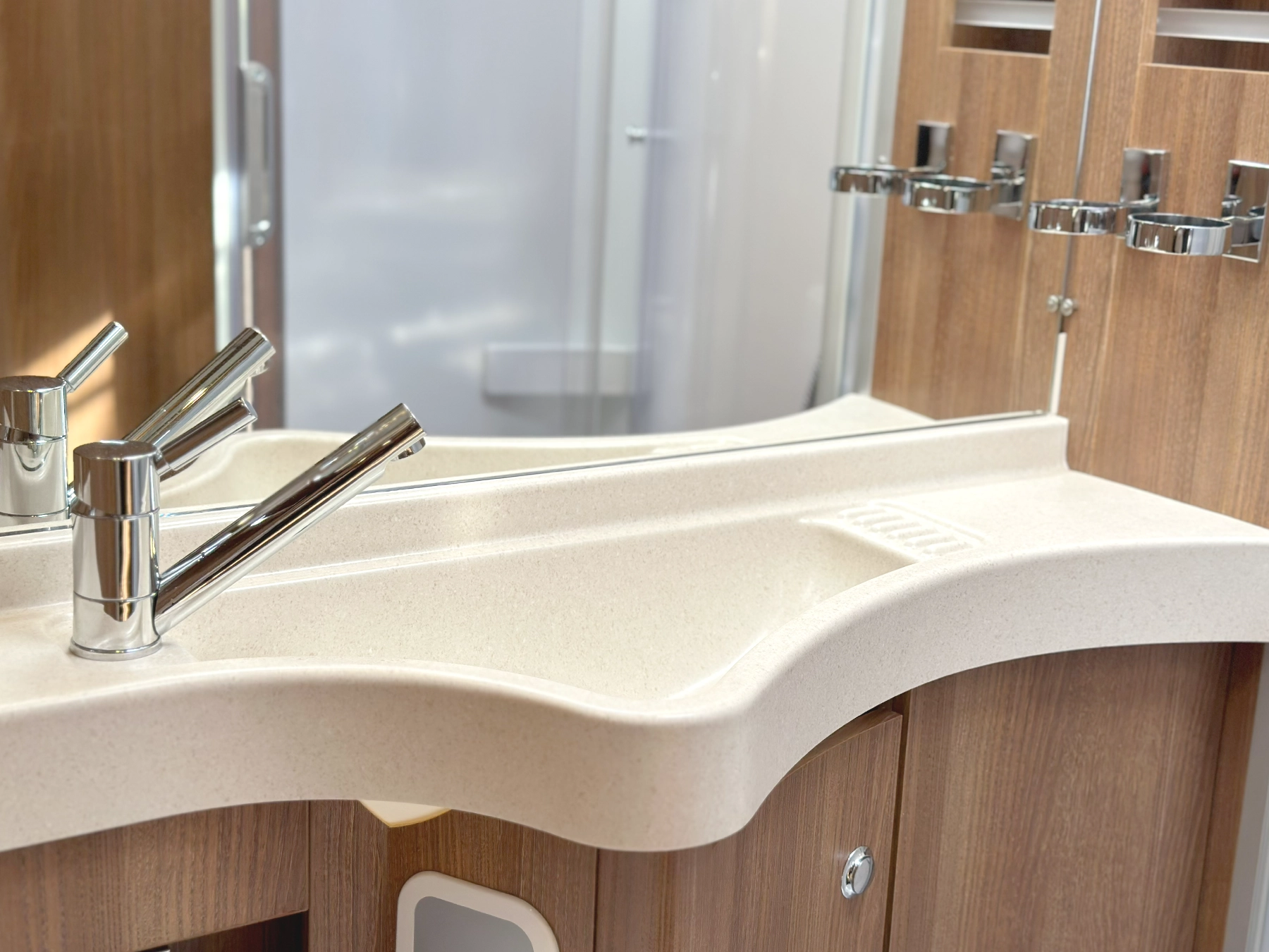 Carthago Compactline Bathroom Sink