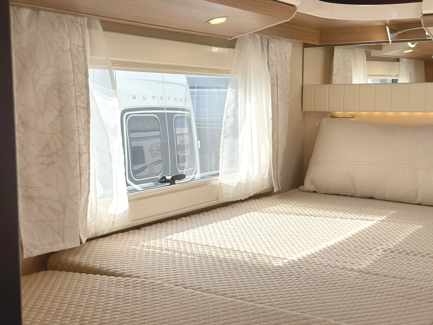 Carthago Compactline Bedroom Window