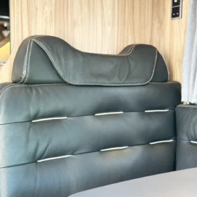 Hymer ML-T 570 Crossover 4X4 Chair Leather