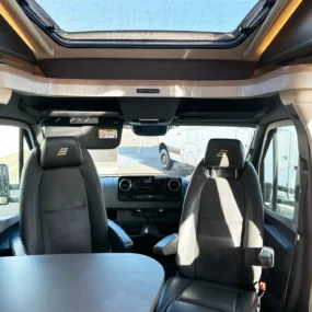 Hymer ML-T 570 Swivel Cab Seats