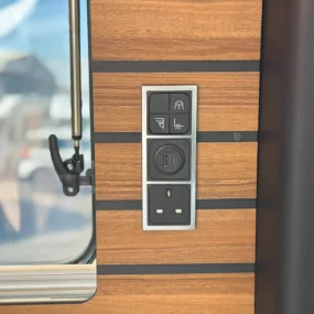 Hymer Grand Canyon S CrossTrail 4X4 Switches & Plugs