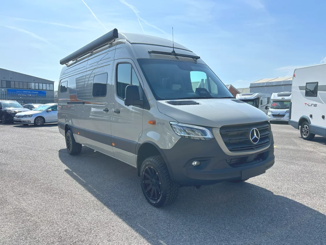 Hymer Grand Canyon S CrossTrail 4x4 Exterior Front Main