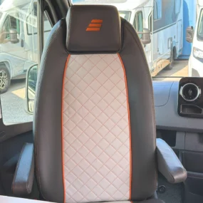Hymer Grand Canyon S CrossTrail 4x4 Passenger Seat