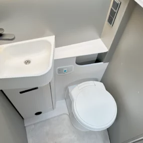 Hymer GT-S 685 Bathroom