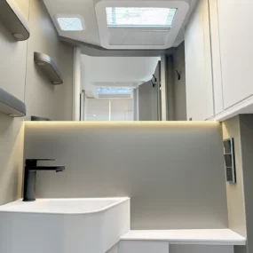 Hymer GT-S 685 Bathroom Cupboard, Sink & Mirror