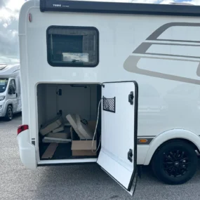 Hymer GT-S 685 Exterior Garage