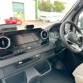Hymer GT-S 685 Steering Wheel & Multi Media System