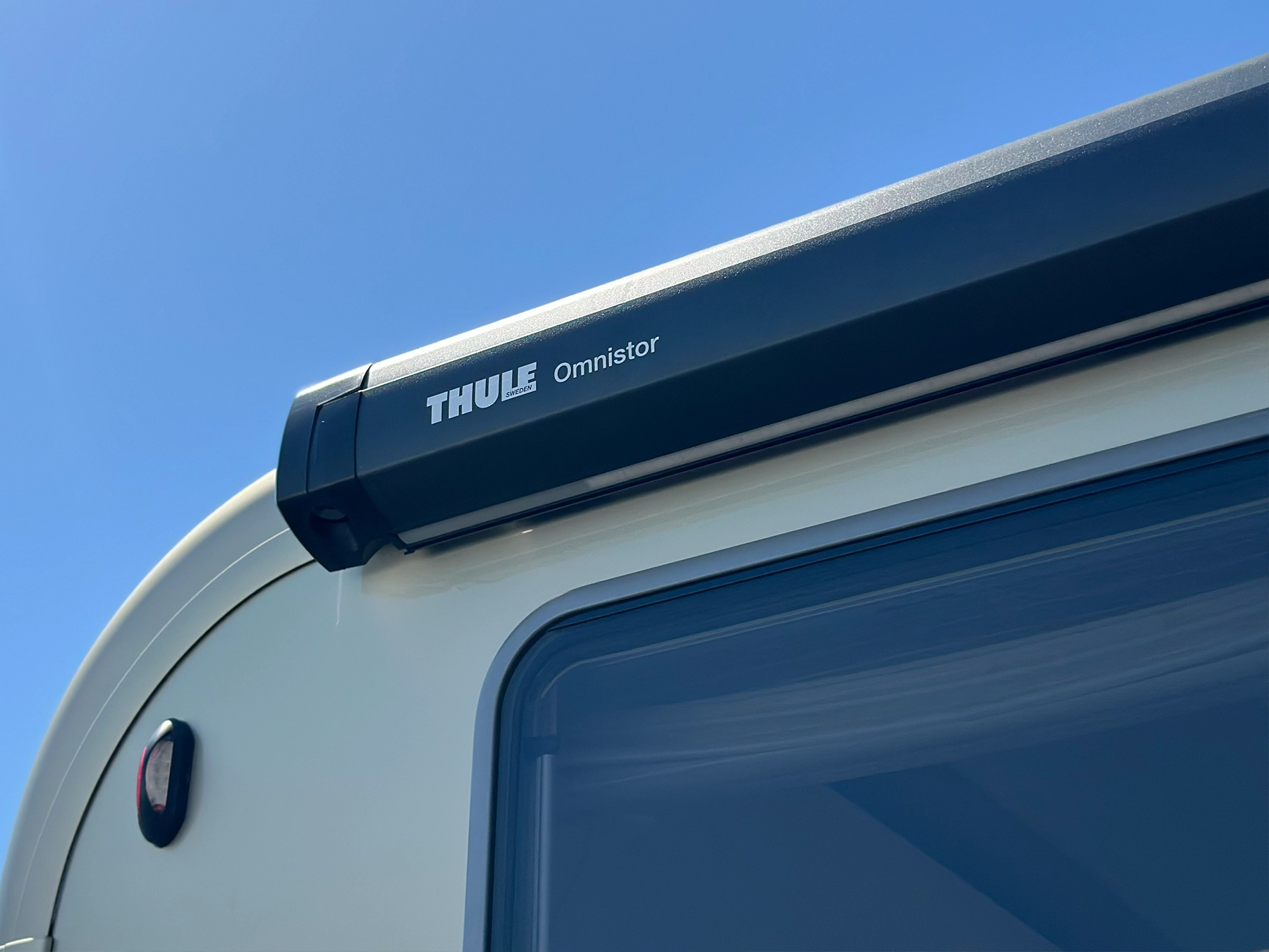 Burstner Ixeo I 690 G Exterior Thule Awning