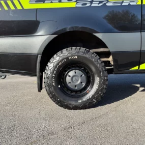 12248 Hymer Grand Canyon S Crossover - Exterior Wheel