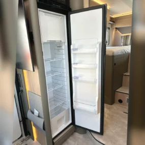 Hymer GT-S 685 Fridge Freezer
