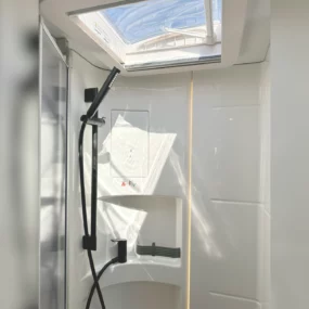 Hymer GT-S 685 Shower