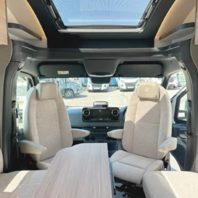 Hymer GT-S 685 Swivel Front Cab Seats