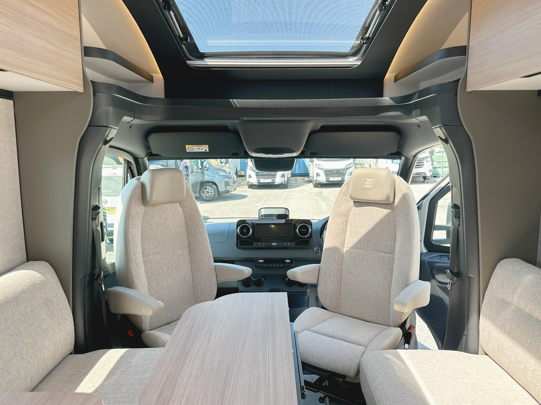 Hymer GT-S 685 Swivel Front Cab Seats