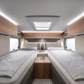 Hymer GT-S 685 Motorhome - Bedroom