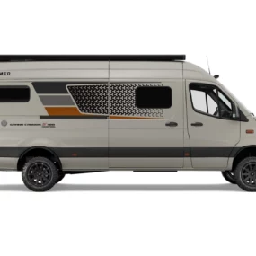 Hymer Grand Canyon S CrossTrail Campervan - Exterior Right