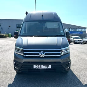 VW Grand California 680 Exterior Front