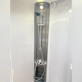 Knaus Skyview 700 MEG Bathroom Shower