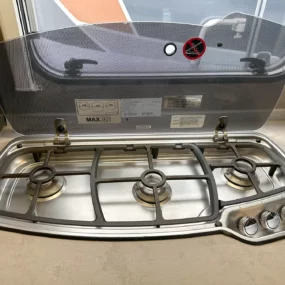 Knaus Skyview 700 MEG Three Gas Hob Burner