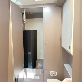 Burstner Lyseo TD 594 HL Bathroom Storage