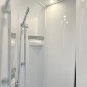 Burstner Lyseo TD 594 HL Shower