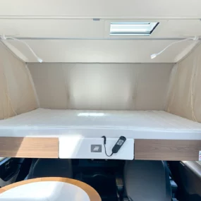 Hymer B-ML I 780 Drop Down Bed Over Cab