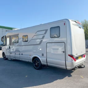 Hymer B-ML I 780 Exterior Rear Right Side