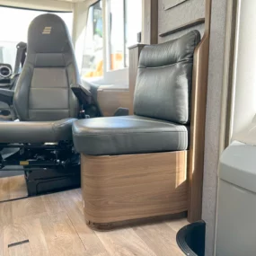 Hymer B-ML I 780 Lounge Side Seat