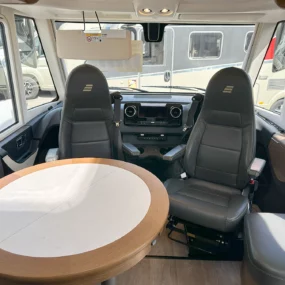 Hymer B-ML I 780 Swivel Front Cab Seats