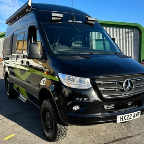 Hymer Grand Canyon S Crossover Campervan 13147 - Exterior Front