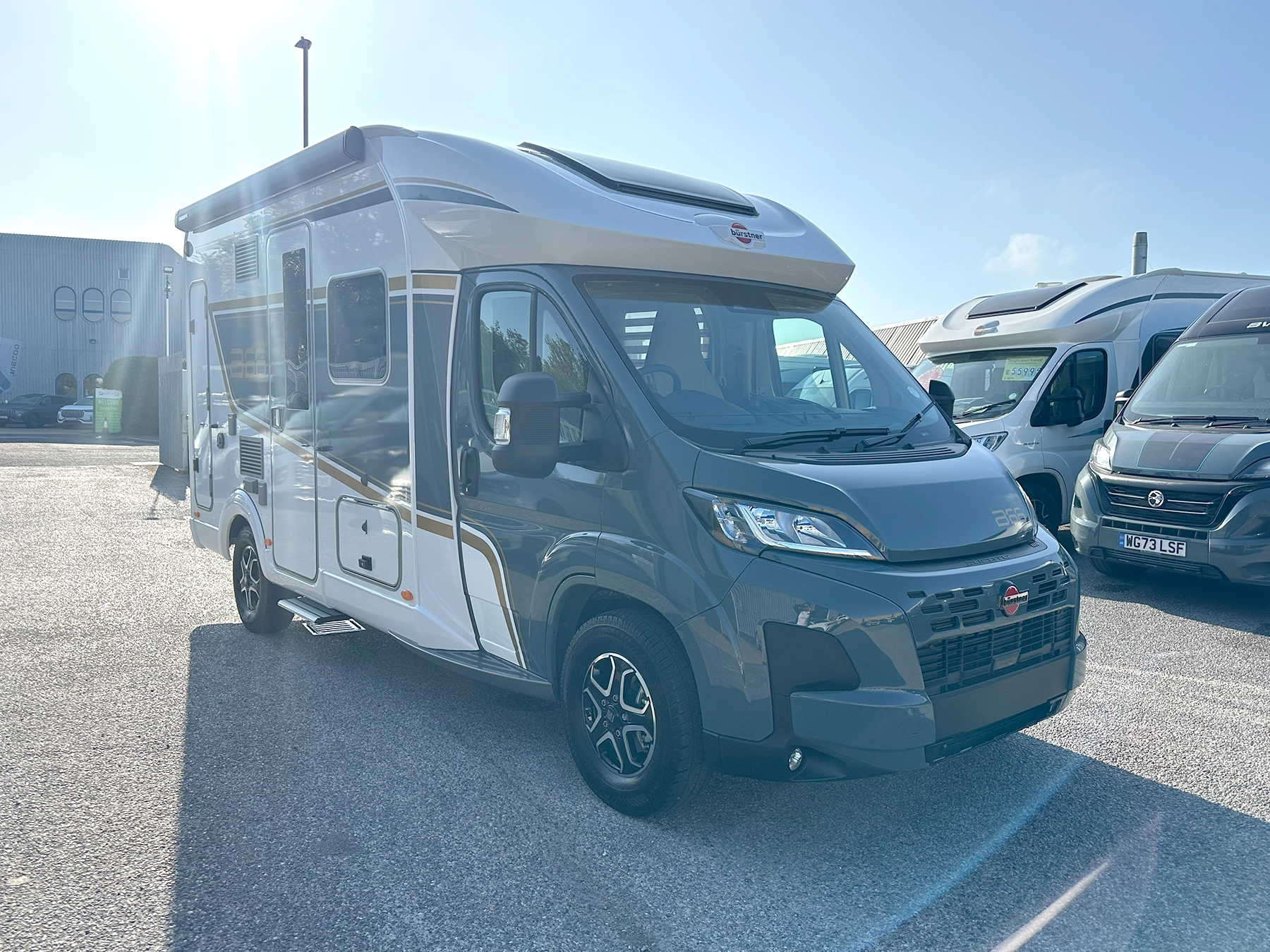 Burstner B66 594 TD Exterior Main Image