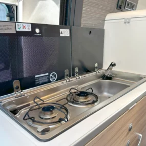 7927 Hymer Grand Canyon S 600 Kitchen Sink & Hob