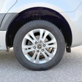 7927 Hymer Grand Canyon S 600 Tyre