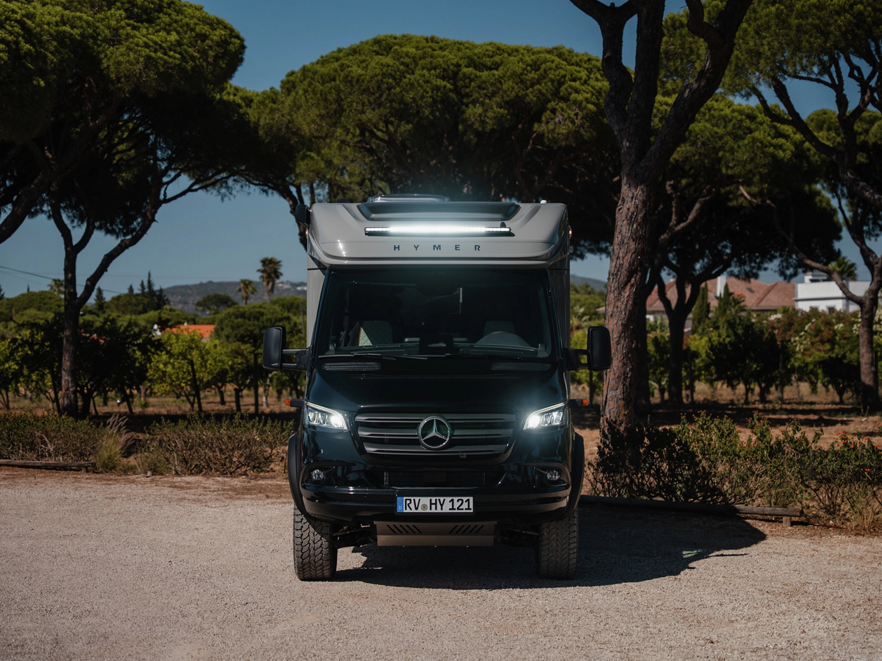 Hymer ML-T 570 Crossover 4x4 Motorhome - Lifestyle 2