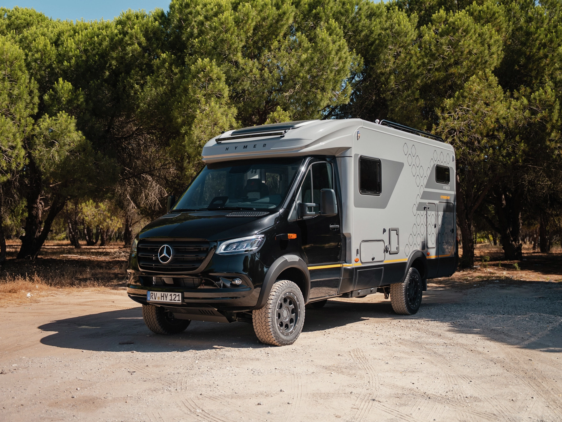 Hymer ML-T 570 Crossover 4x4 Motorhome - Lifestyle 3