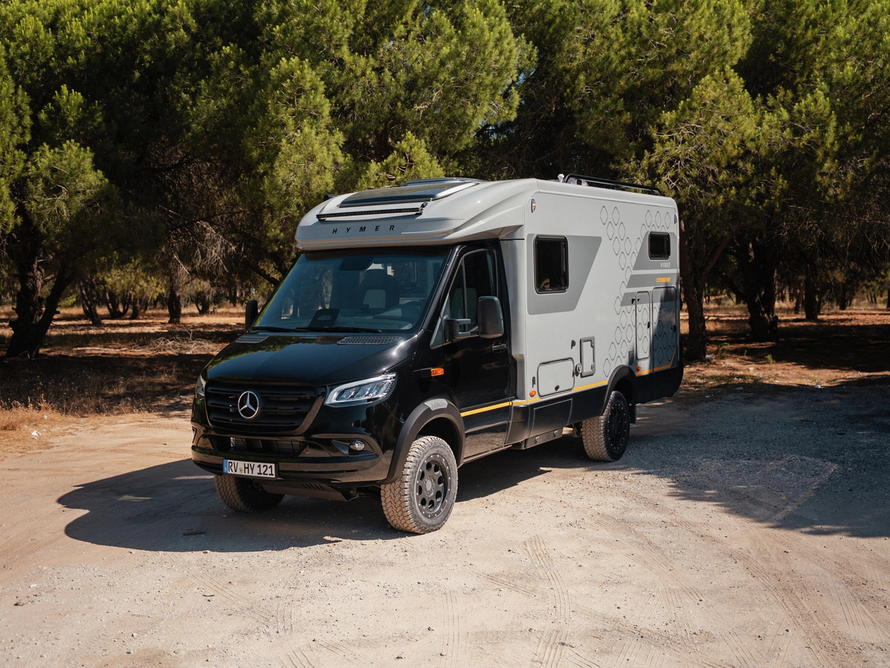 Hymer ML-T 570 Crossover 4x4 Motorhome - Lifestyle 4